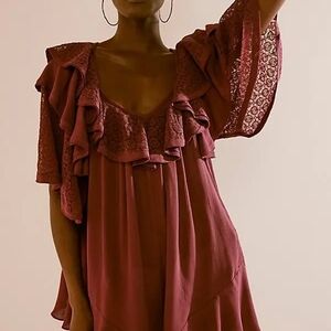 Free People Rush For Ruffle Romper - Dry Rose